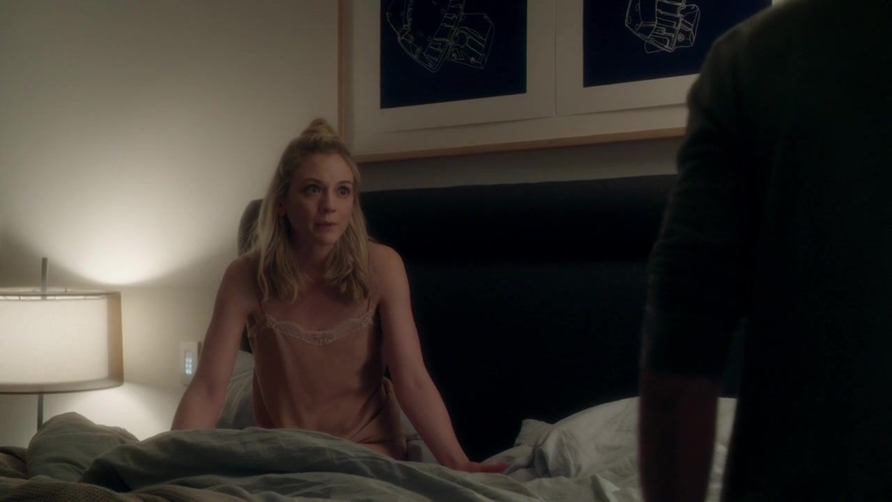 Best Blowjob Emily Kinney, Kyra Sedgwick Sexy - Ten Days in the Valley s01e02 (2017) NSFW - 2