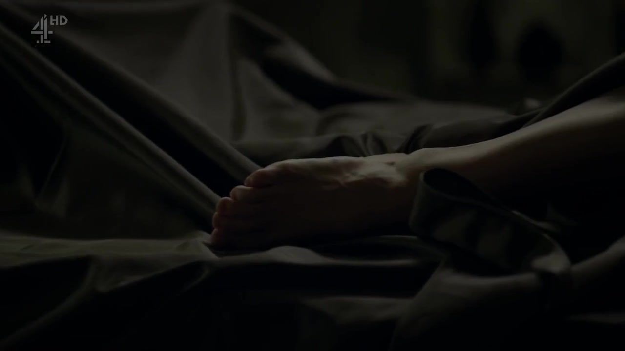Sis Essie Davis Nude & Sexy - Philip K. Dick's Electric Dreams s01e06 (2017) Gaystraight - 1