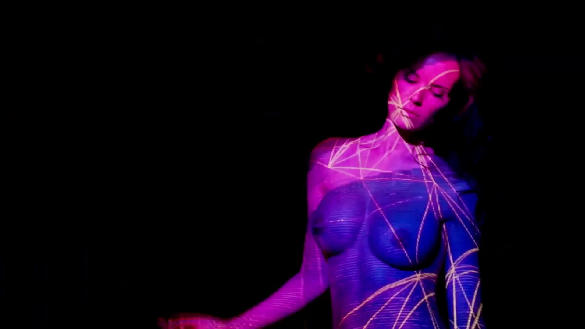 Hiddencam Felicia Porter, Laura Shields Nude - Tunnel Vision (2013, Explicit) - Justin Timberlake Dance - 1