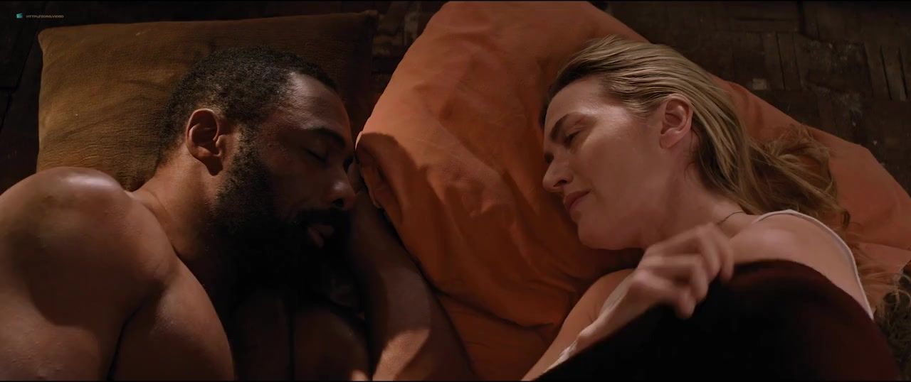 Ametur Porn Kate Winslet Sexy - The Mountain Between Us (2017) RealLifeCam - 1
