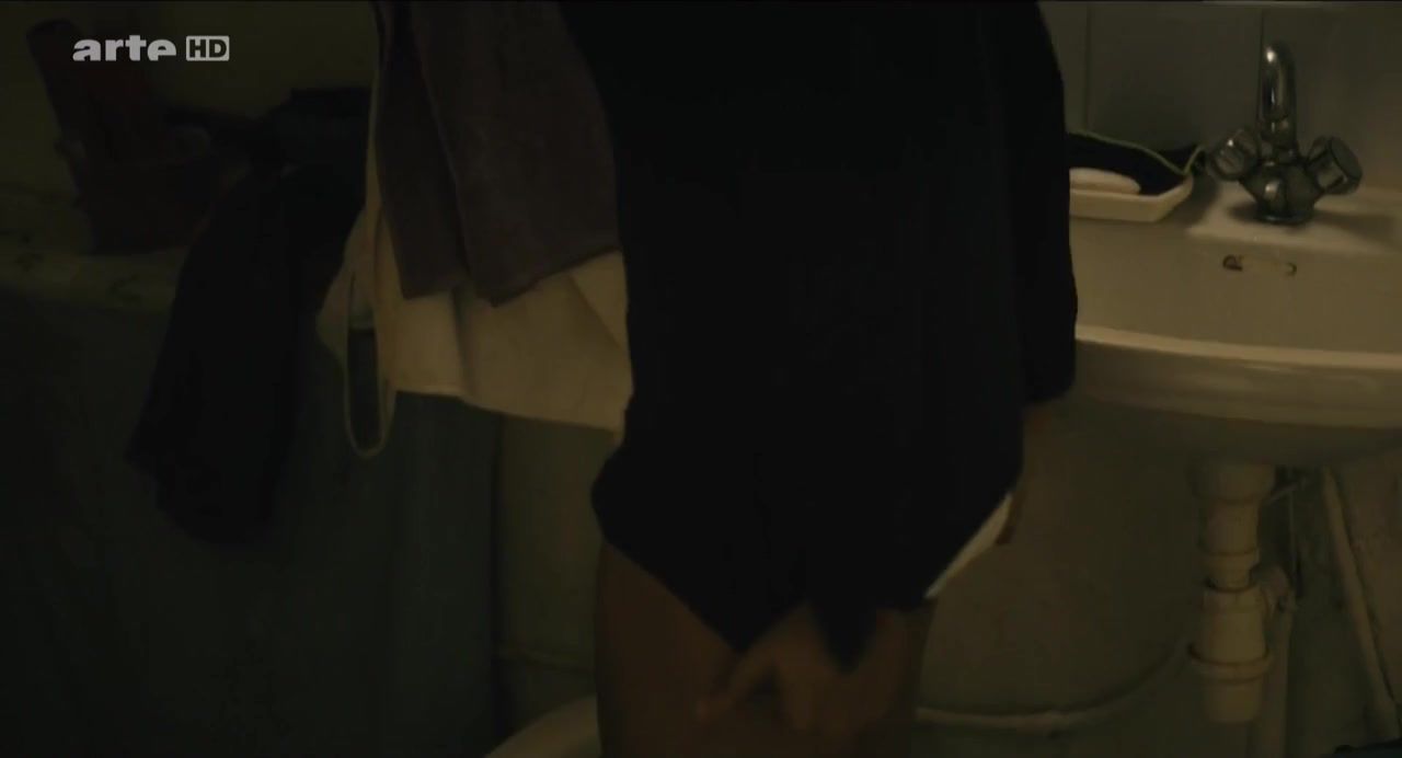 Jesse Jane Nailia Harzoune Nude - Renaitre (2015) Clothed Sex - 2