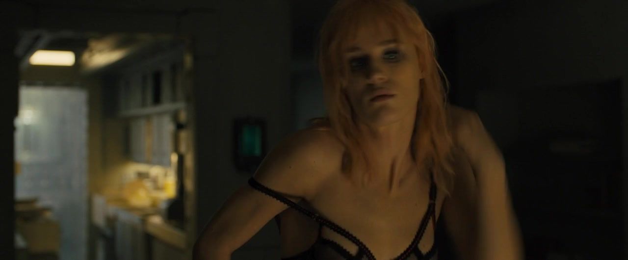 Gagging Mackenzie Davis Nude - Blade Runner 2049 (2017) Realsex