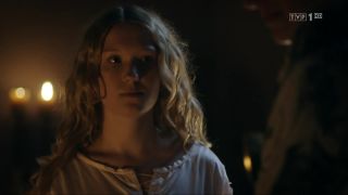 Virgin Marta Bryla Nude - Korona krolow s01e01 (2017) Tara Holiday