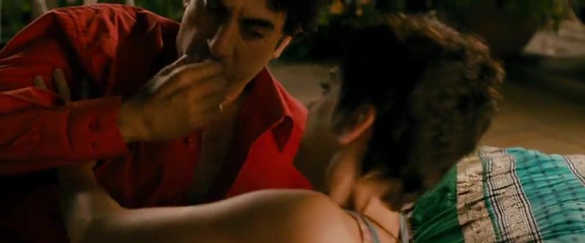 Pussy Licking Megan Fox, Anna Faris etc. Sexy - The Dictator (2012) Anale