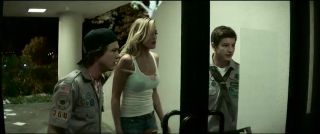 Piss Sarah Dumont, Halston Sage Sexy - Scouts Guide to the Zombie Apocalypse (2015) Stepbrother