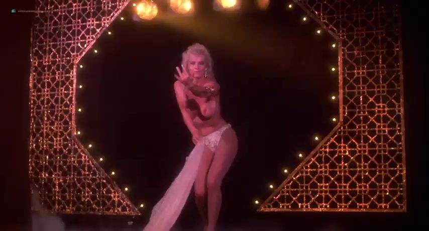 Costume Angel Tompkins Nude, Kathleen Wilhoite (nn), etc - Murphys Law (1986) Trap - 1