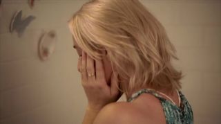 Kissing Asher Keddie, Emma Griffin Nude - Offspring s02e03 (2011) MixBase