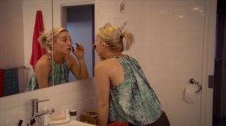Cunt Asher Keddie, Emma Griffin Nude - Offspring s02e03 (2011) Squirters