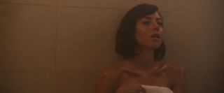 Boobies Aubrey Plaza, Alice Wetterlund Nude - Mike & Dave Need Wedding Dates (2016) Butt Sex