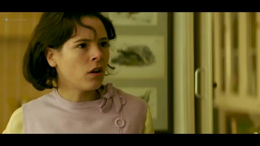Amateur Carey Mulligan, Elaine Cassidy Nude - When Did You Last See Your Father (UK 2007) GayLoads - 1