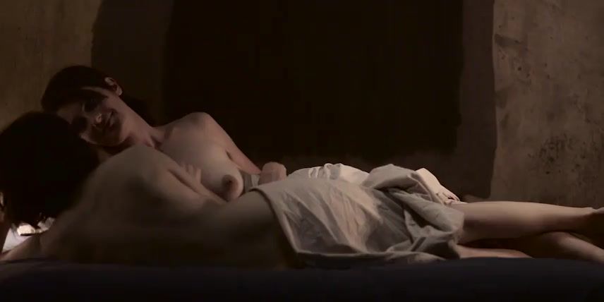 Sexo Anal Gaby Hoffmann, Jiz Lee, Carrie Brownstein Nude - Transparent (2015) 3D-Lesbian - 1