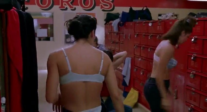 XXX Plus Kirsten Dunst, Eliza Dushku - Bring It On (2000) Boob Huge
