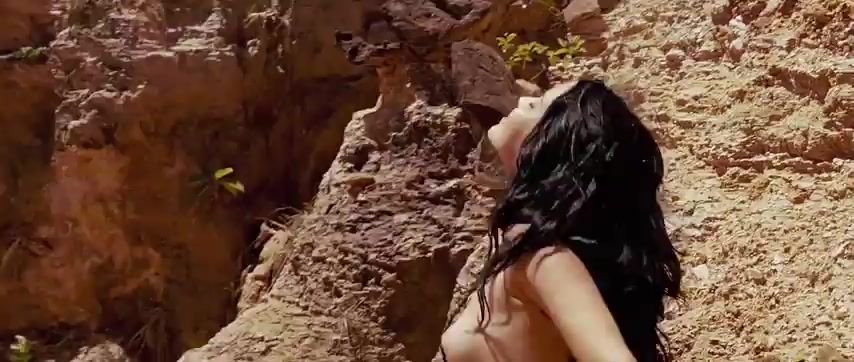 SexScat Nathalia Dill, Lívia De Bueno Nude - Paraísos Artificiais (BR 2012) Rachel Roxxx - 1