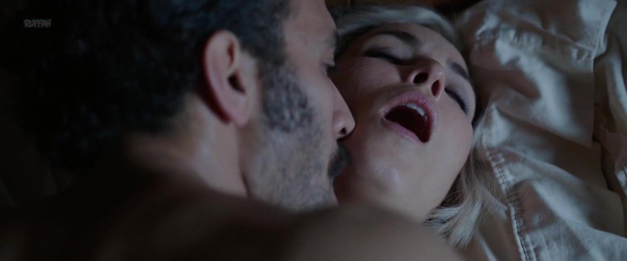 Coeds Noomi Rapace Nude - What Happened To Monday (US 2017) Free Teenage Porn - 1