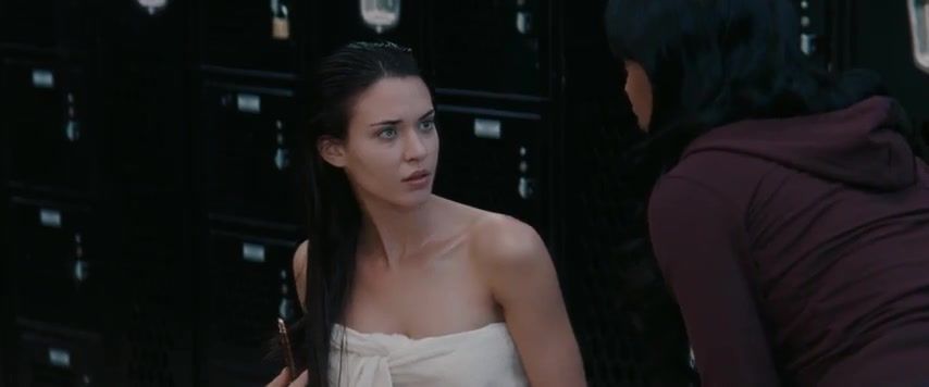 Ano Odette Annable Nude - The Unborn (2009) Gay Boy Porn