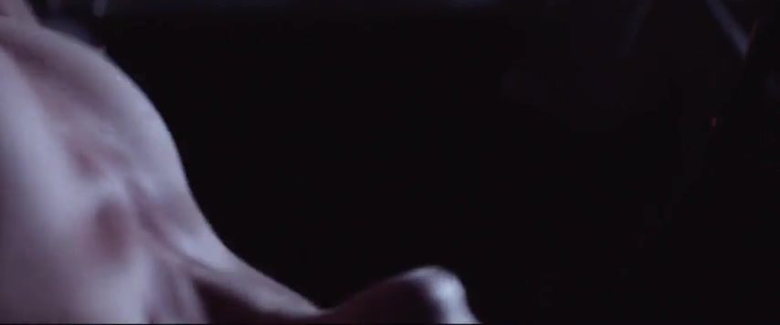 Cock Sucking Stefania Koessl Nude - El Clan (2015) Dando - 1