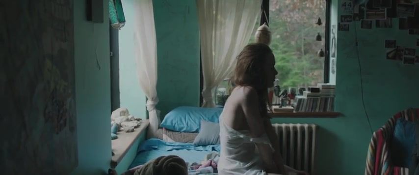 BlogUpforit Stephanie Ellis Nude - The Sleepwalker (2014) Francaise - 1