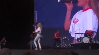 Public Fuck Tove Lo Nude - Talking Body – Outside Lands 2017 Toy