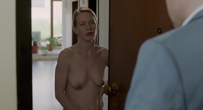 91Porn Sandra Huller, Ingrid Bisu Nude - Toni Erdmann (2016) Sexy Sluts - 1