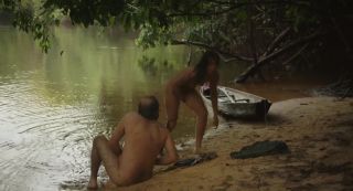 Little Vimala Pons Nude - La loi de la jungle (2016) Groping