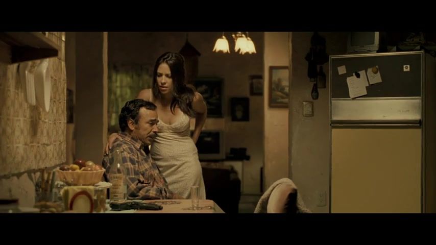 Female Domination Elizabeth Cervantes Nude - El infierno (2010) Screaming - 2