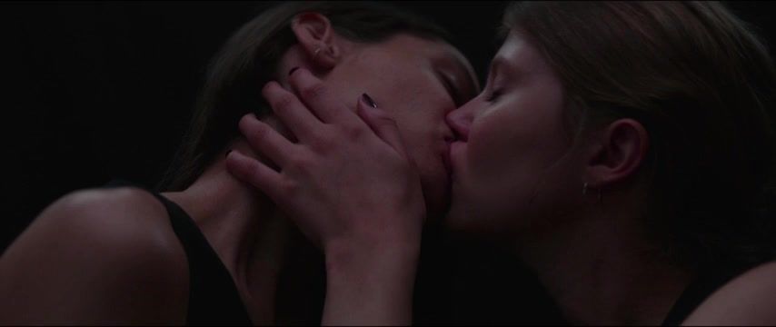 Oral Sex Porn Elli Harboe, Kaya Wilkins Nude - Thelma (2017) Jacking Off - 1
