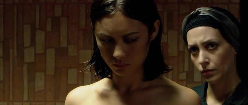 Gay Facial Olga Kurylenko Nude - The Assassin Next Door (2009) eFappy - 1