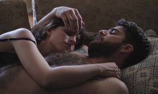Face Sitting Olivia Thirlby, Analeigh Tipton Nude - Between Us (2016) Ghetto
