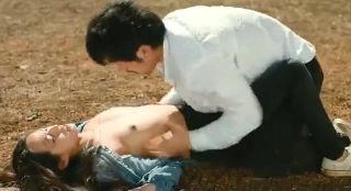 Masturbating Yuki Mamiya nude, Michiho Suzuki nude – Wet Woman in the Wind (2016) XLXX