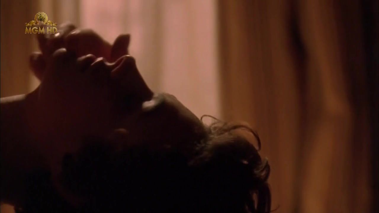 Panocha Sean Young Nude - Love Crimes (1991) EroProfile