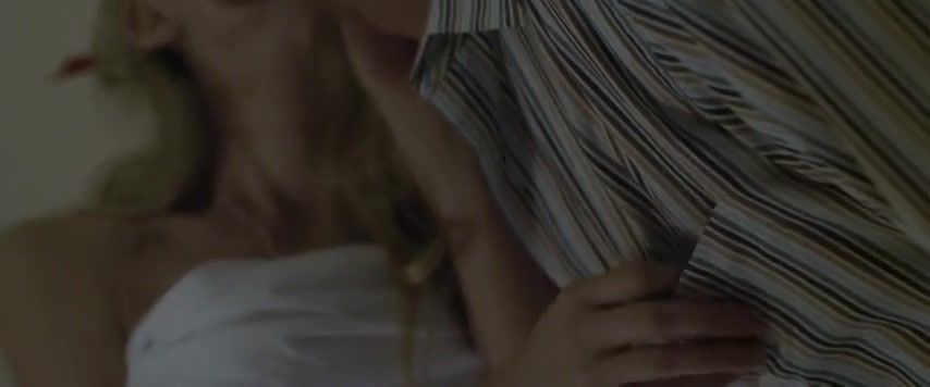 Skirt Alpa Banker, Kelly Washington Nude - Trafficked (2017) Lover