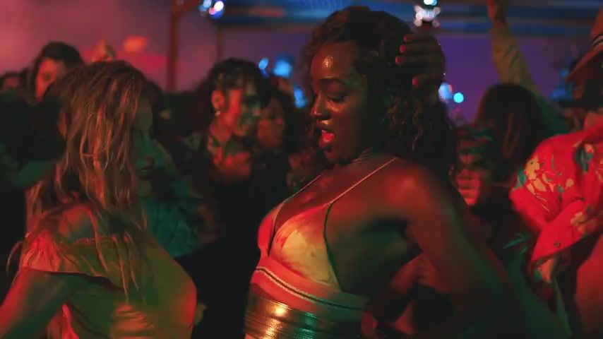 Wankz Rihanna Sexy & DJ Khaled - Wild Thoughts ft. Bryson Tiller (2017) DrTuber