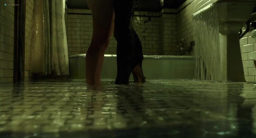 Curvy Sally Hawkins Nude, Lauren Lee Smith Nude - The Shape of Water (2017) Rubdown