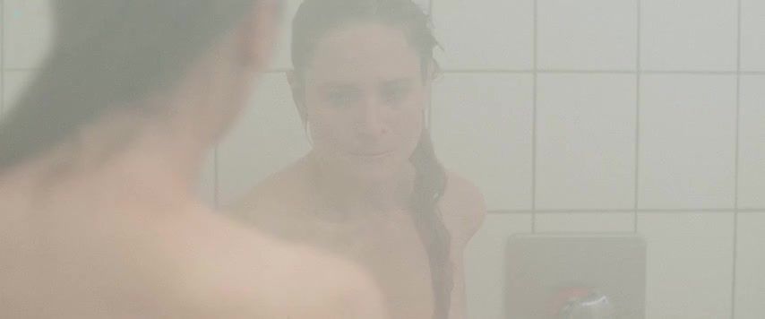 Vadia Julia Jentsch Nude – 24 Wochen (2016) Gay Broken - 1