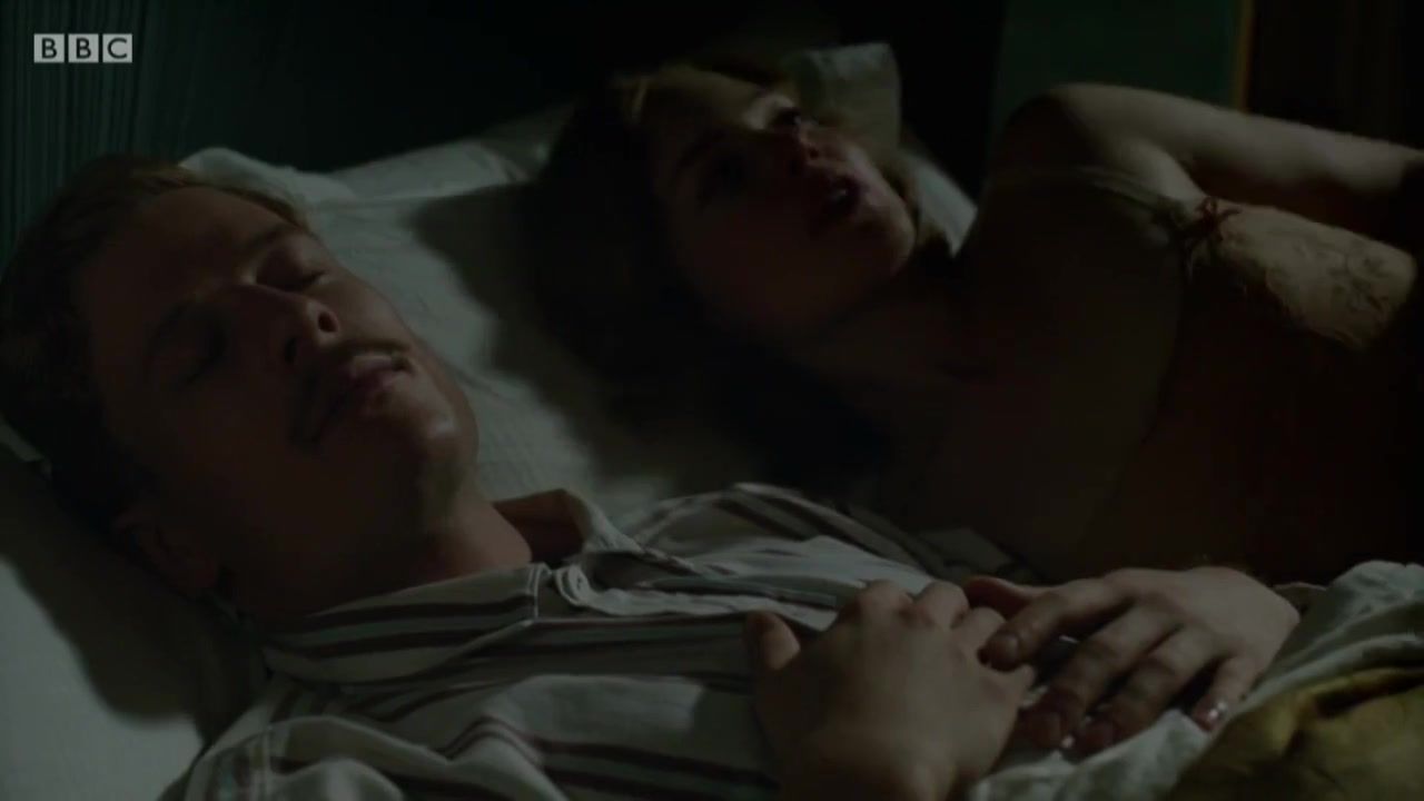 Hetero Holliday Grainger Nude - Lady Chatterley's Lover (2015) Cum Swallow