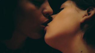 Amature Sex My First Lesbian Time Eating Oysters - Confession Censore Scene (explicit lesbian) Glam