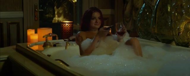 Phun Ariel Winter, etc Nude & Sexy - The Last Movie Star (2017) Hotfuck