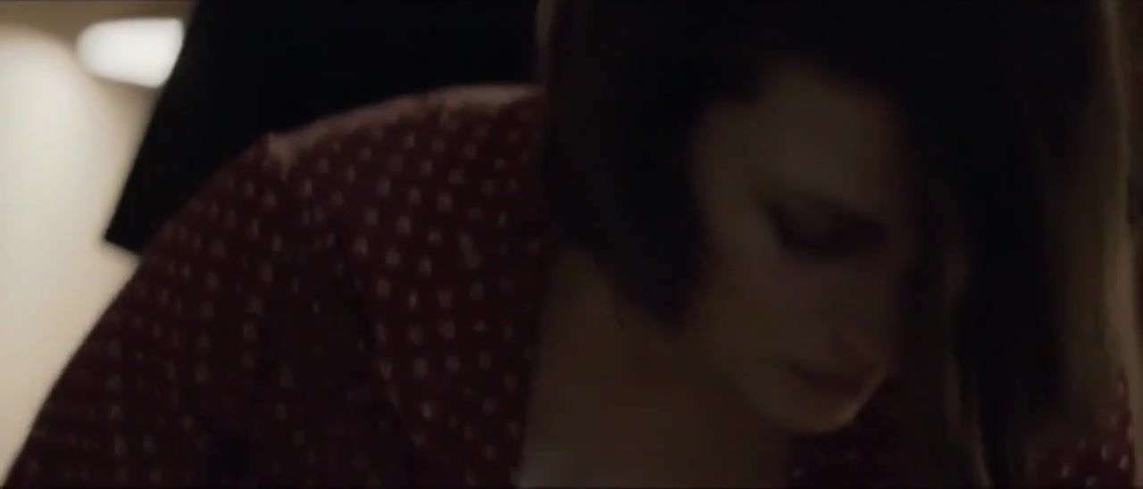 Assfucked Sara Stanic, Leona Paraminski Nude - Nije sve u lovi (2013) Teasing