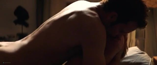 Latino Giovanna Mezzogiorno naked - Napoli Velata (2017) Nude movie Masturbandose - 1