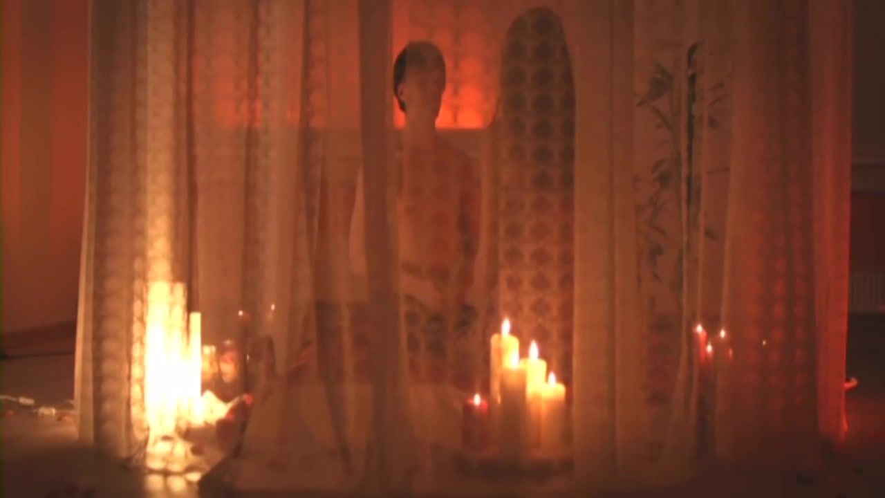 Namorada Antje Merkle nude - Exodos (2011) Supermen