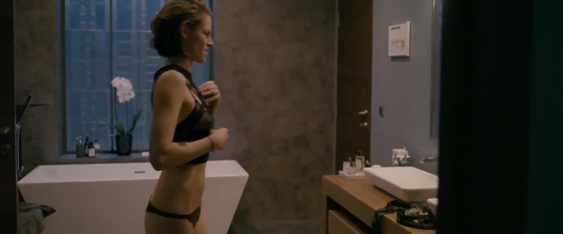 Hot Sluts Kristen Stewart nude - Personal Shopper (2016) Girlsfucking
