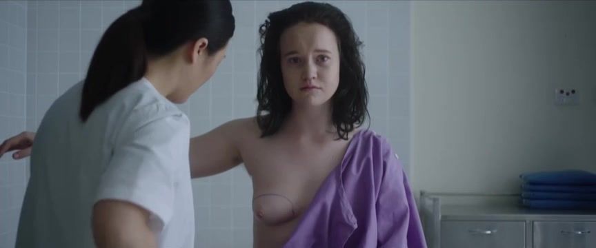 Hot Mom Liv Hewson nude - Homecoming Queens s01e02 (2018) show breast Gay Kissing - 1