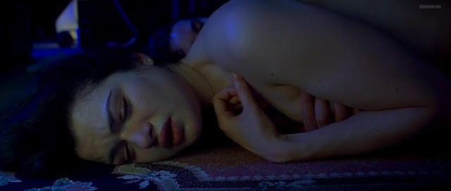 Sola Rachel Weisz nude - I Want You (1998) FloozyTube - 1