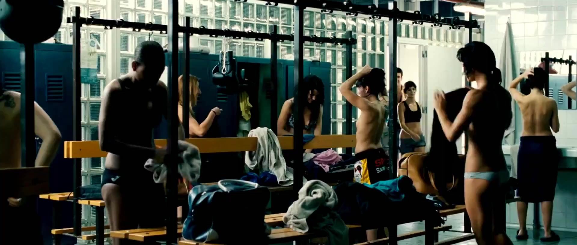 Footjob Clara Lago naked – Tengo ganas de ti (2012) (explicit nudity) Oral Sex