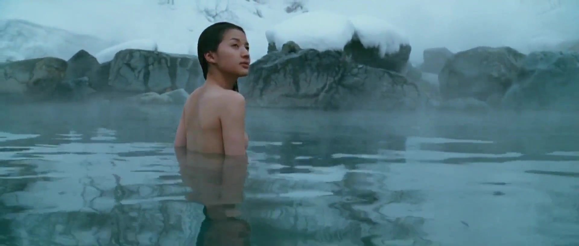 Slapping Naoko Watanabe, Sei Ashina nude – Silk (2007) Virtual