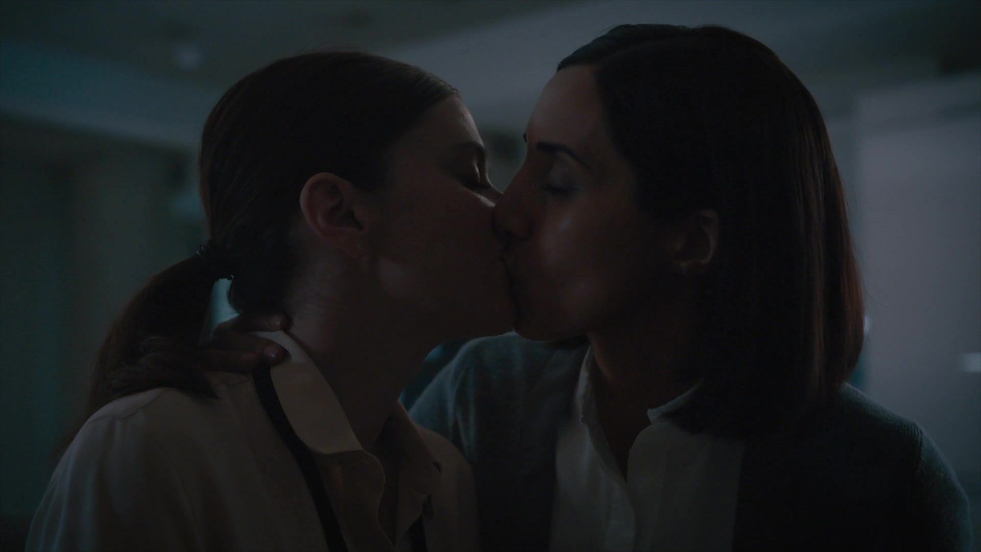 Tease The Girlfriend Experience2 - Lesbian in TV movie Tetas