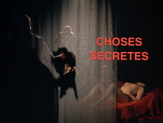 Public Nudity Choses Secrètes - Explicit Solo Scene Mujer