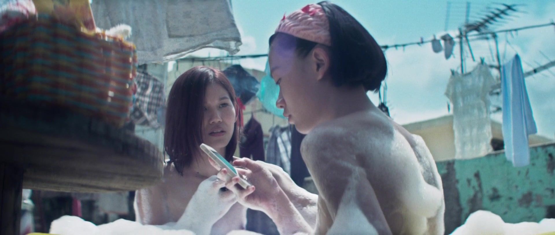 DailyBasis Ashina Kwok, Koyi Mak, Fish Liew nude - Tung baan tung hok (2015) Softcore - 1