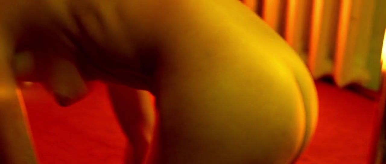 Ava Devine Amanda Pilke, Laura Birn nude - Puhdistus (2012) Sexcam