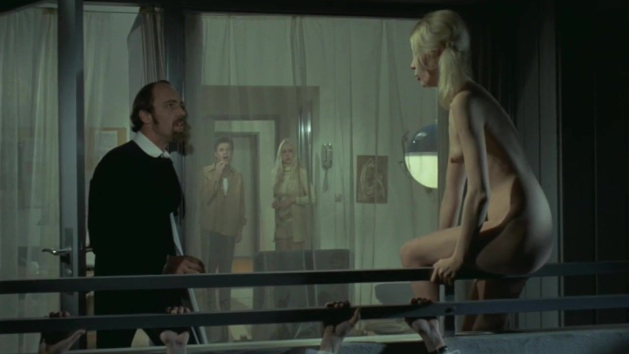 21Naturals Susanne Jagd, Annie Birgit Garde, Jette Weibel, Birte Tove nude - Tandlæge på sengekanten (1971) Classic Sex Scenes Milf Porn